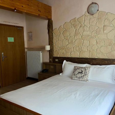 Hotel Rododendro Campitello di Fassa Eksteriør billede
