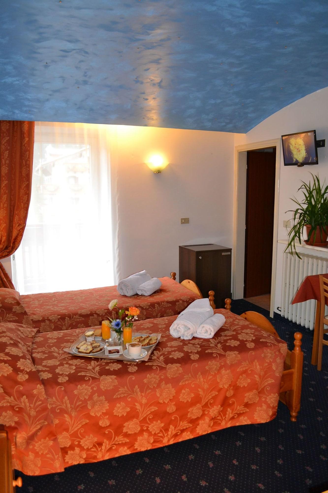 Hotel Rododendro Campitello di Fassa Eksteriør billede