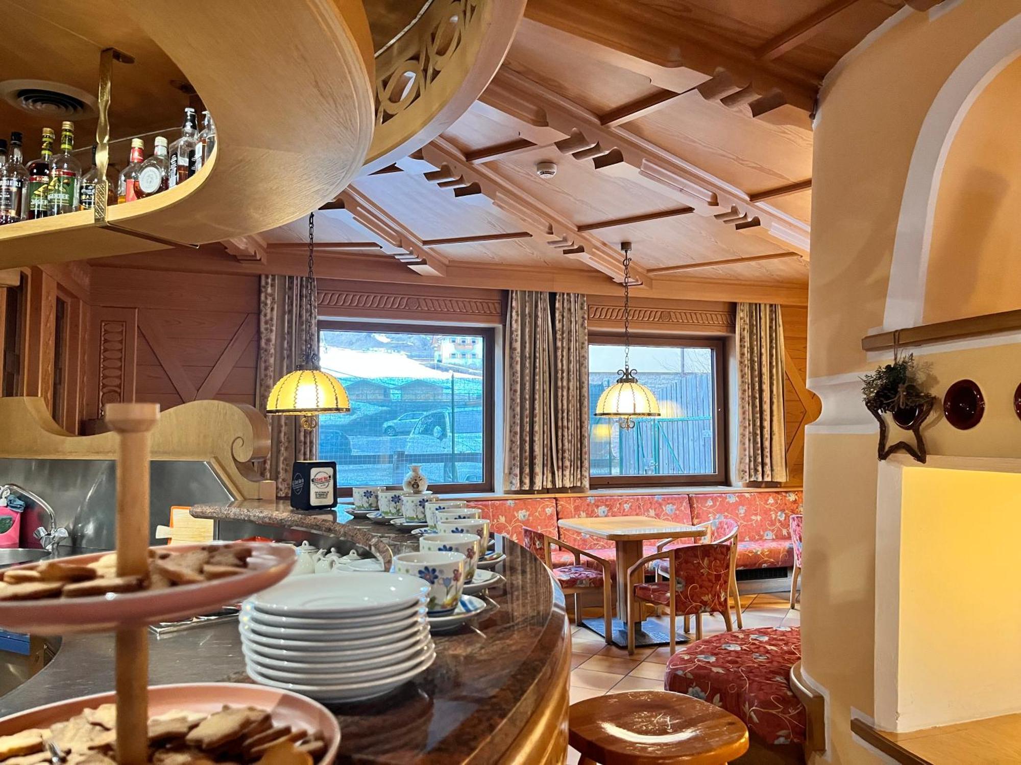 Hotel Rododendro Campitello di Fassa Eksteriør billede