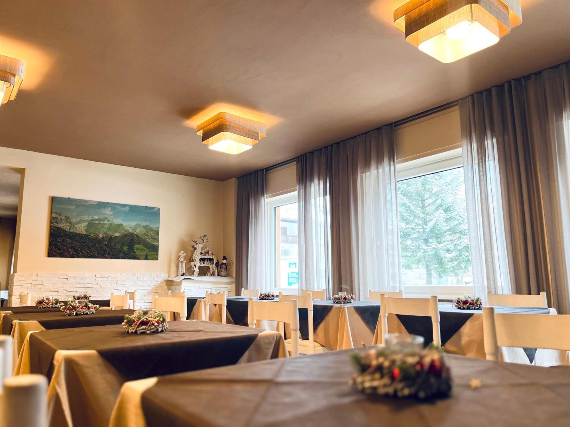 Hotel Rododendro Campitello di Fassa Eksteriør billede